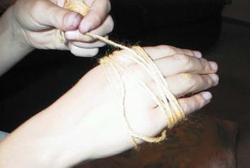 HACER LOS BRAZOS